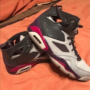 Jordan’s size 8.5. Excellent condition.